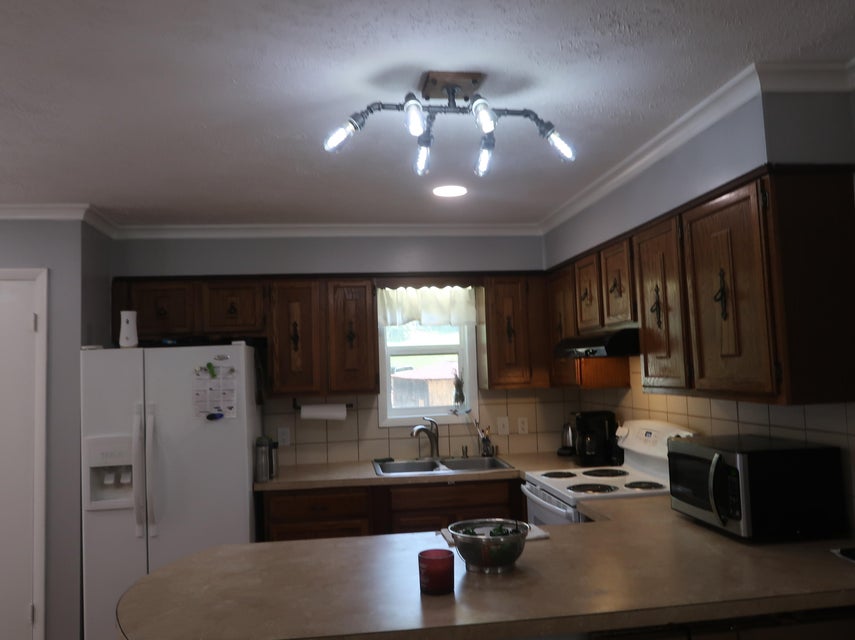 Photo #5: 1446 War Valley Rd