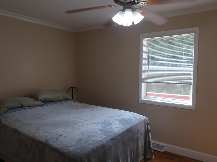 Photo #14: 1446 War Valley Rd