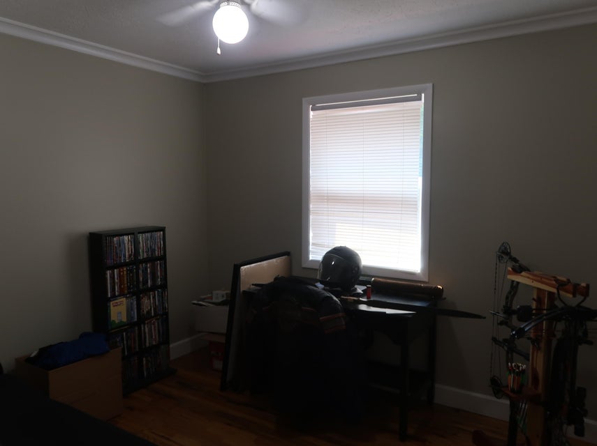 Photo #15: 1446 War Valley Rd