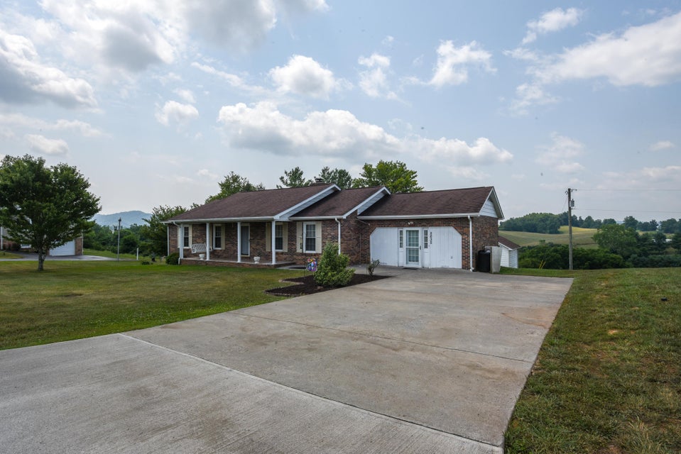 Photo #1: 2635 Warren Drive