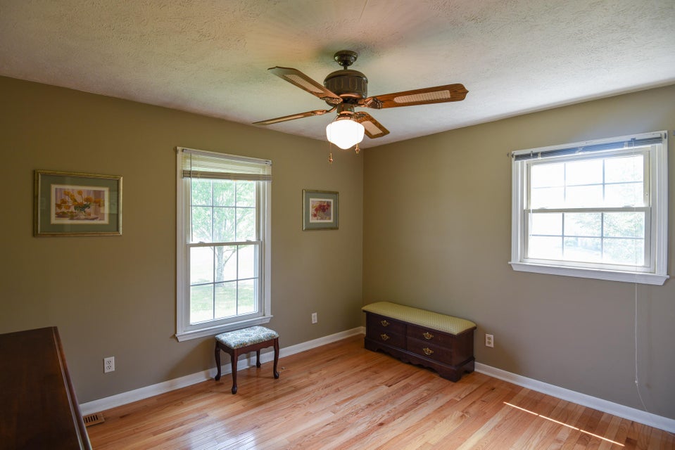 Photo #16: 2635 Warren Drive