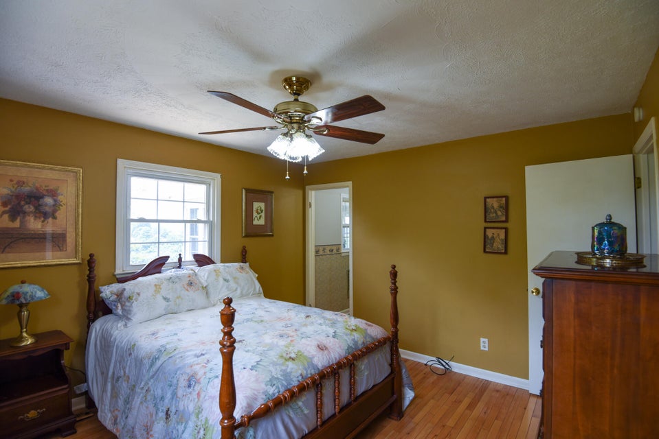 Photo #19: 2635 Warren Drive