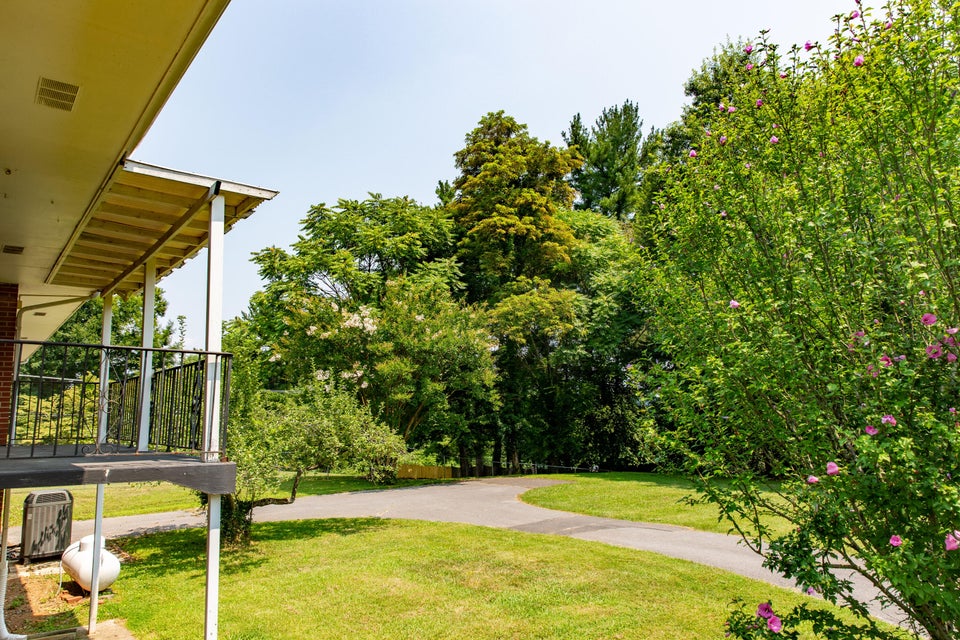 Photo #29: 4051 Skyland Drive