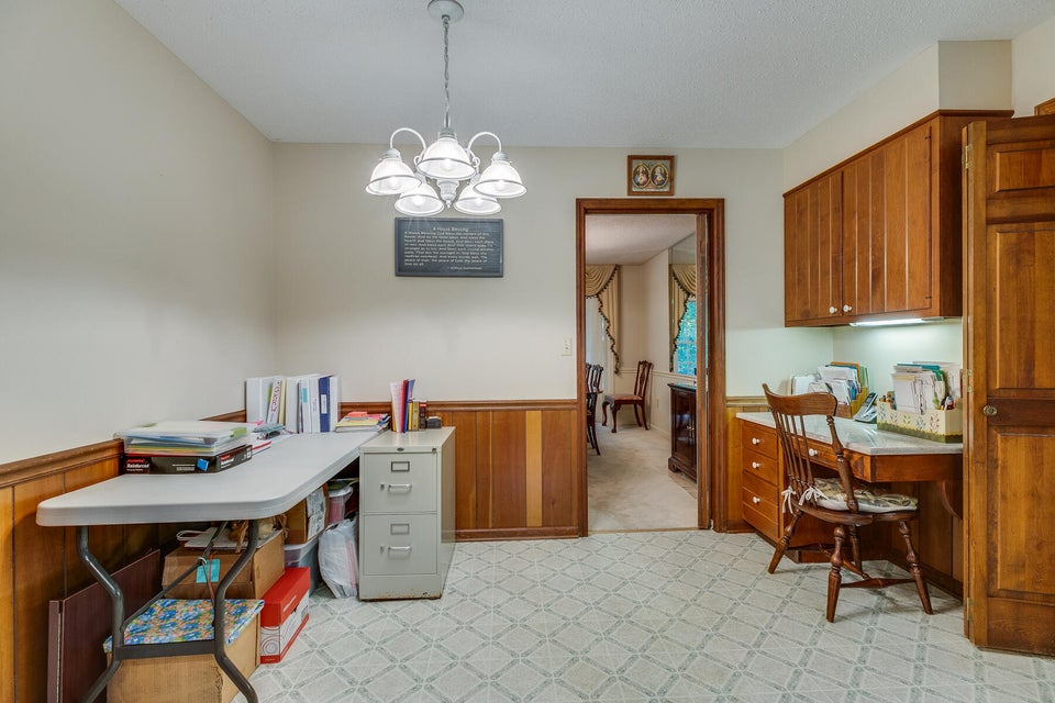 Photo #18: 2225 Sheffield Street
