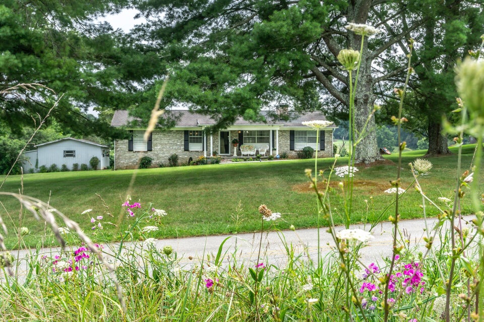 Photo #2: 482 New Hope Road