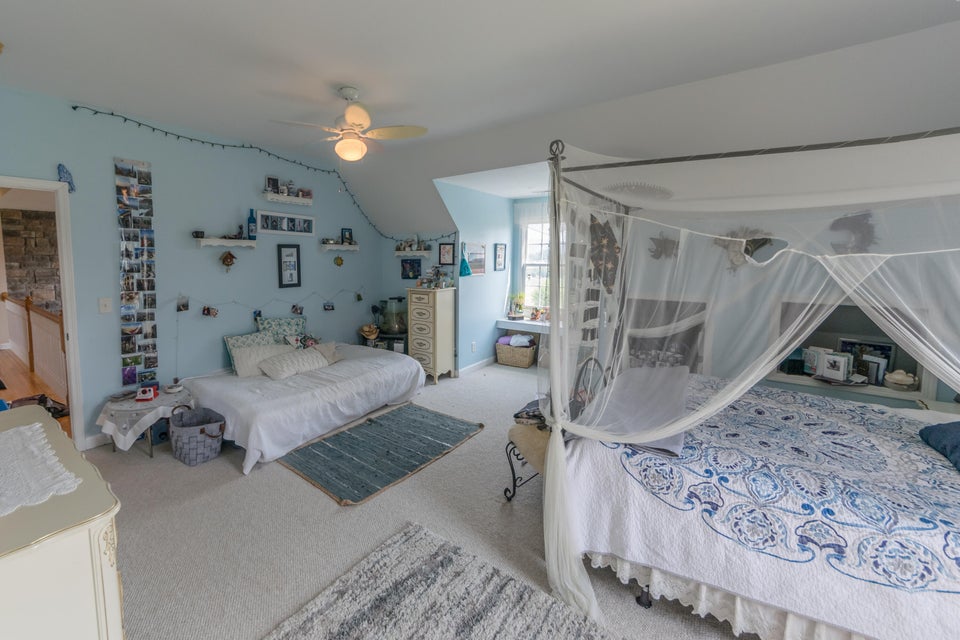 Photo #33: 205 Millstone Drive