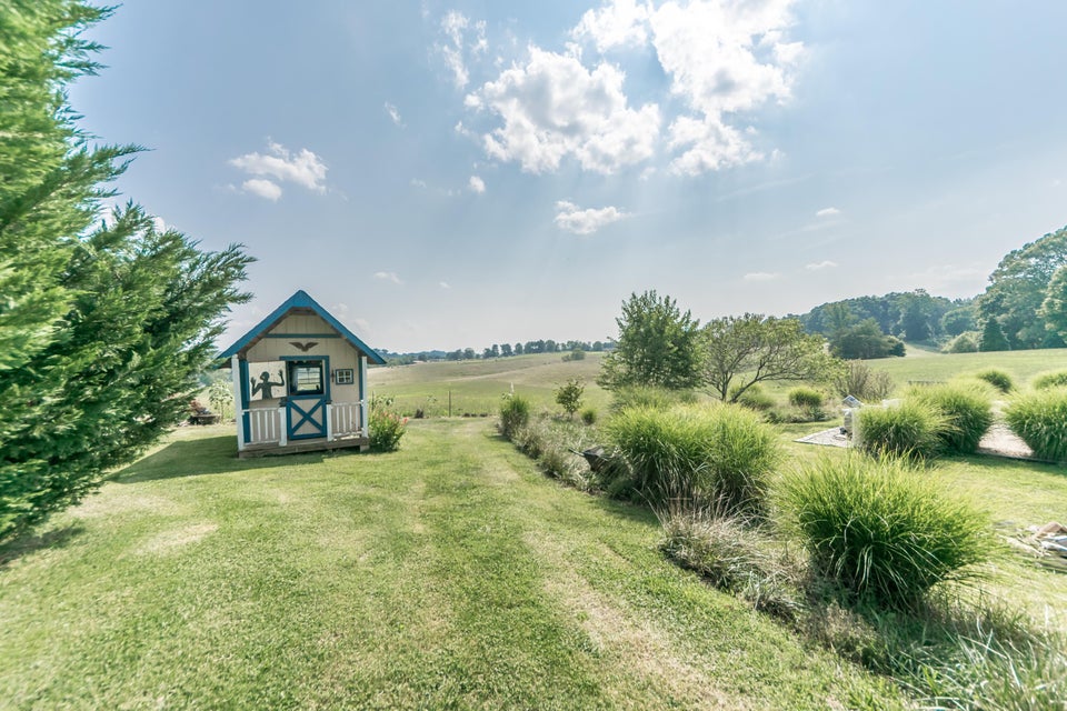 Photo #36: 205 Millstone Drive