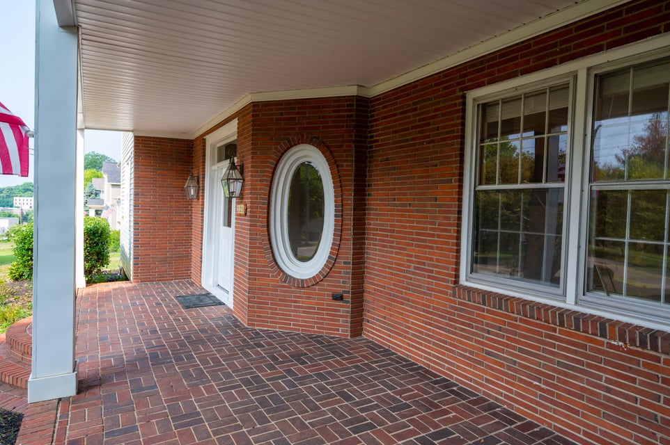 Photo #5: 325 2nd North Street
