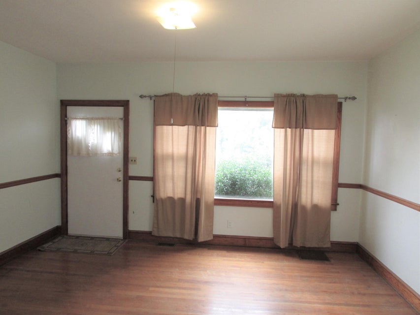 Photo #9: 726 H Street