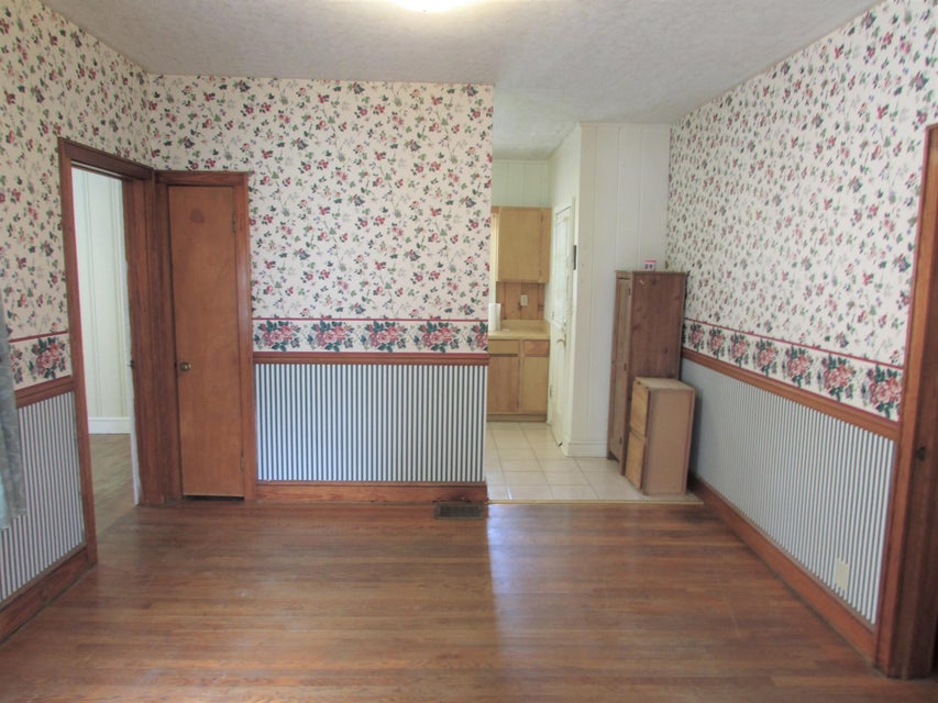 Photo #13: 726 H Street