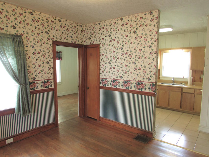 Photo #14: 726 H Street
