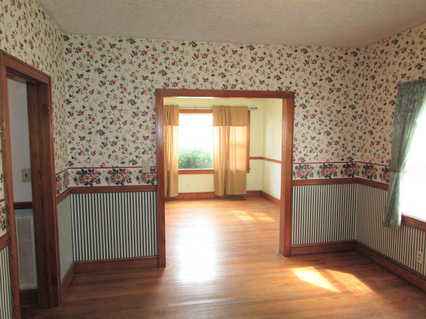 Photo #16: 726 H Street