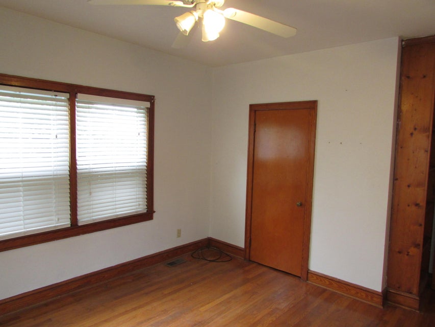 Photo #24: 726 H Street