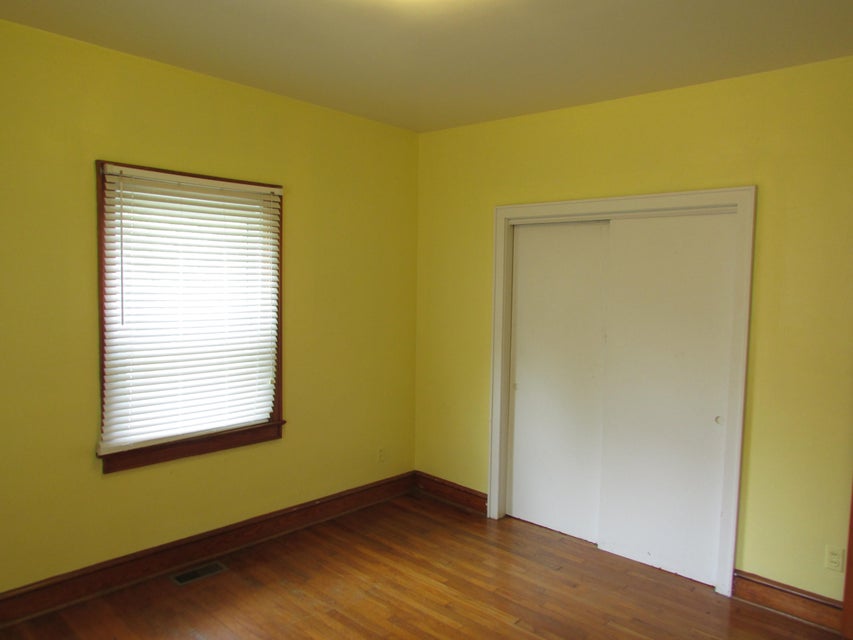 Photo #27: 726 H Street