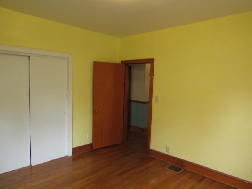 Photo #28: 726 H Street