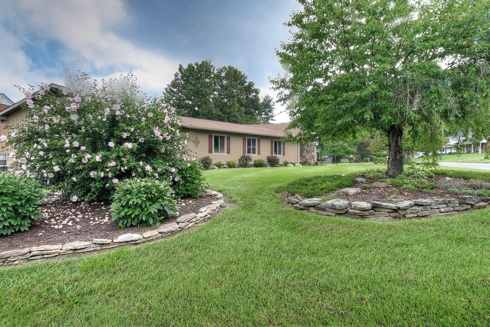 Photo #4: 2315 Eagle Drive