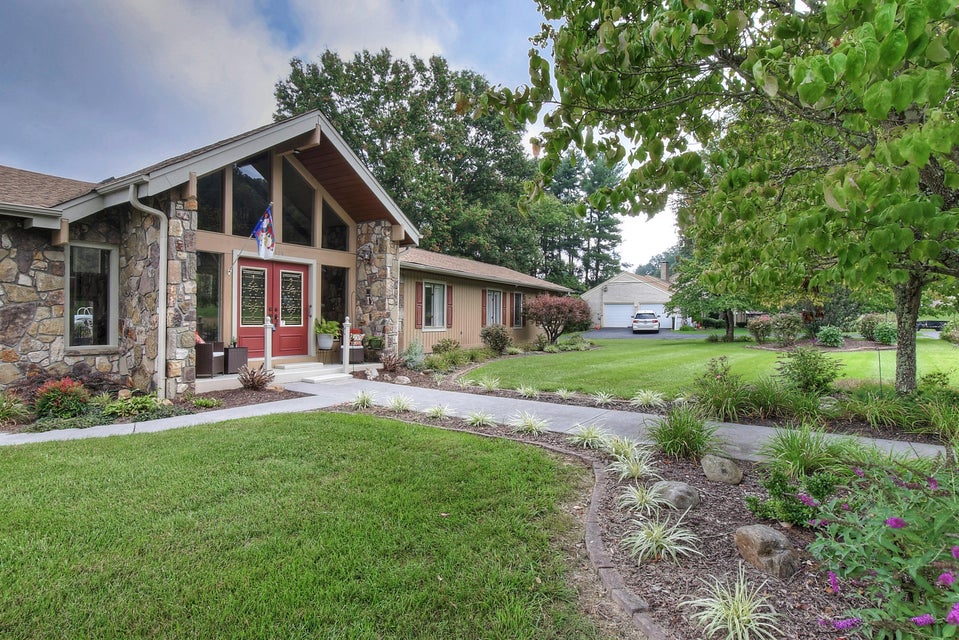 Photo #6: 2315 Eagle Drive