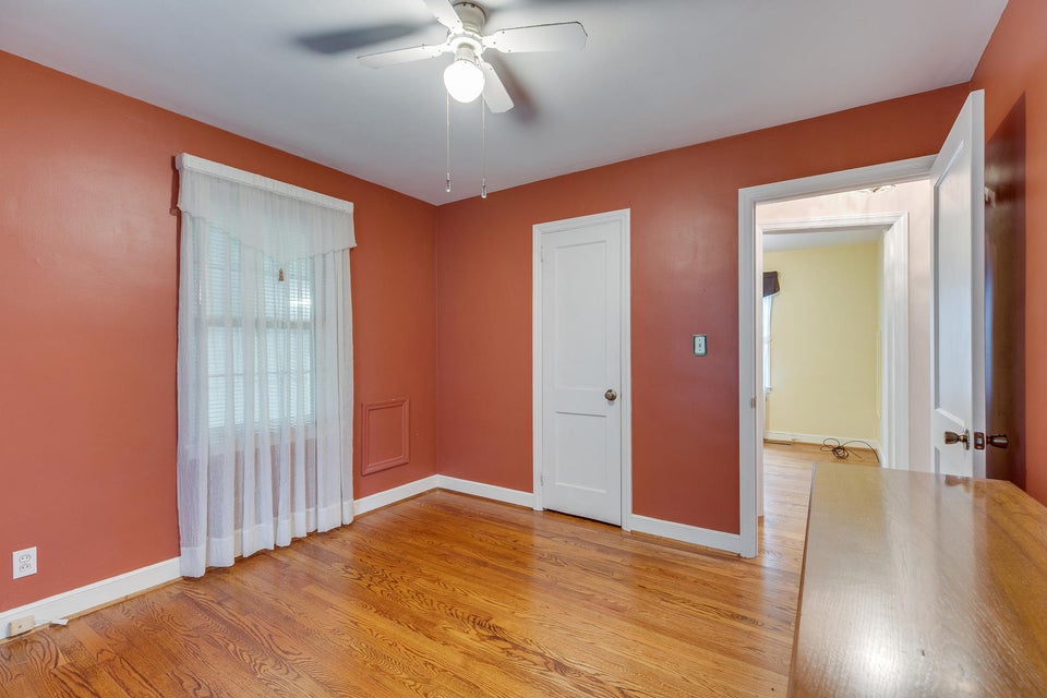 Photo #18: 2404 Sherwood Road
