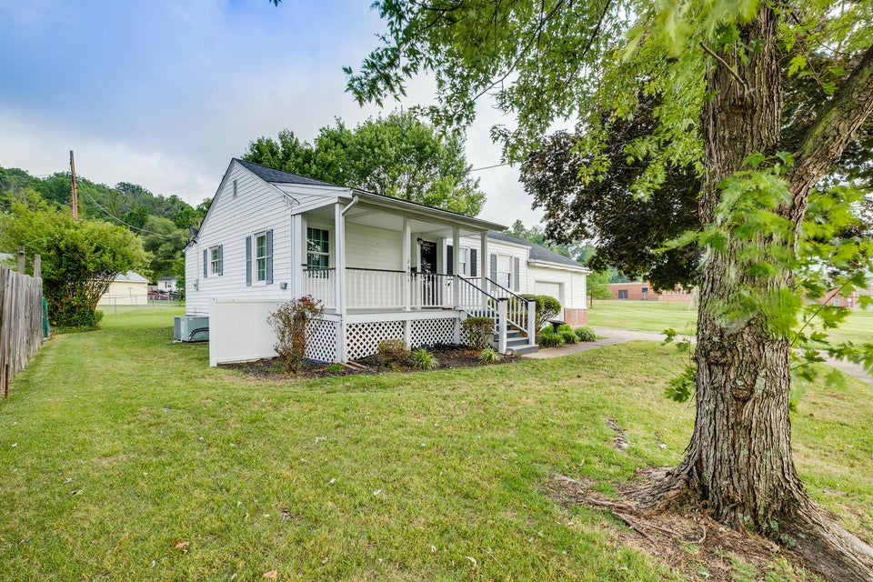 Photo #1: 2404 Sherwood Road