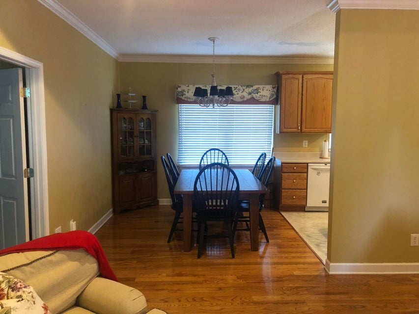 Photo #18: 101 Southgate Drive