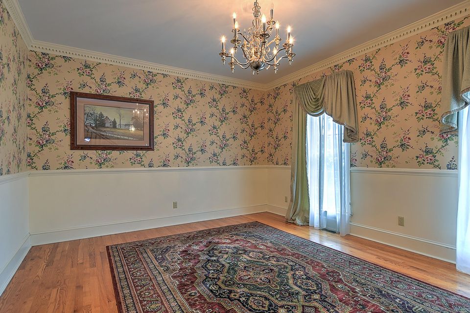 Photo #6: 601 Highland Acres