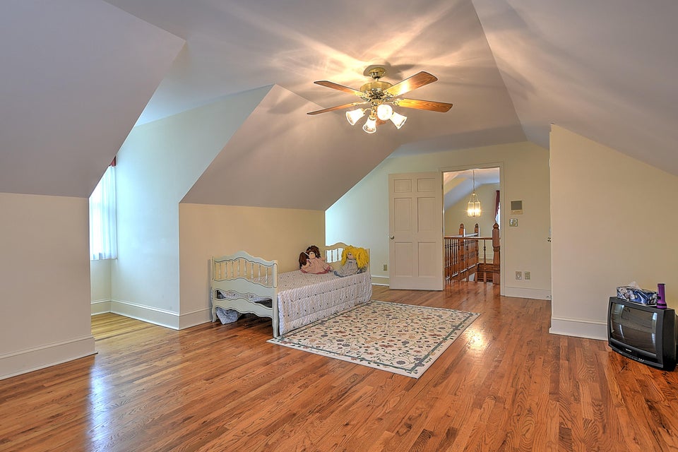 Photo #31: 601 Highland Acres