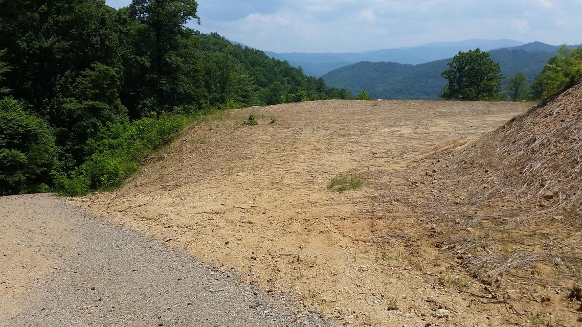Photo #47: 306 Honeymoon Hollow Lot 68