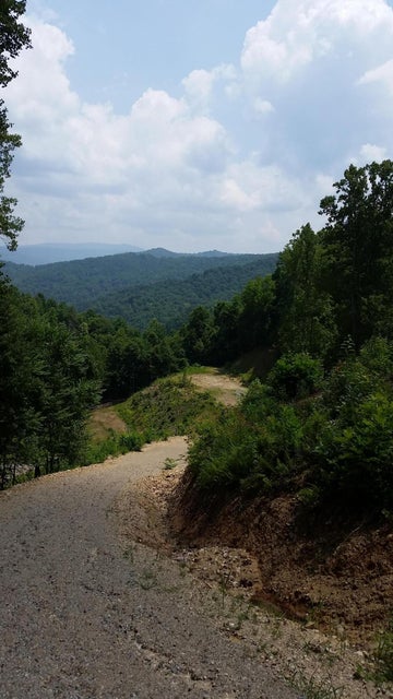 Photo #33: 306 Honeymoon Hollow Lot 68