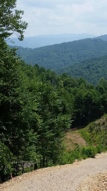 Photo #34: 306 Honeymoon Hollow Lot 68
