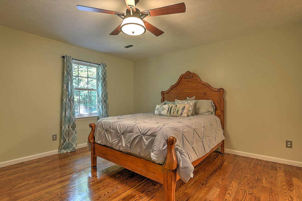 Photo #31: 18205 Kenwarn Lane