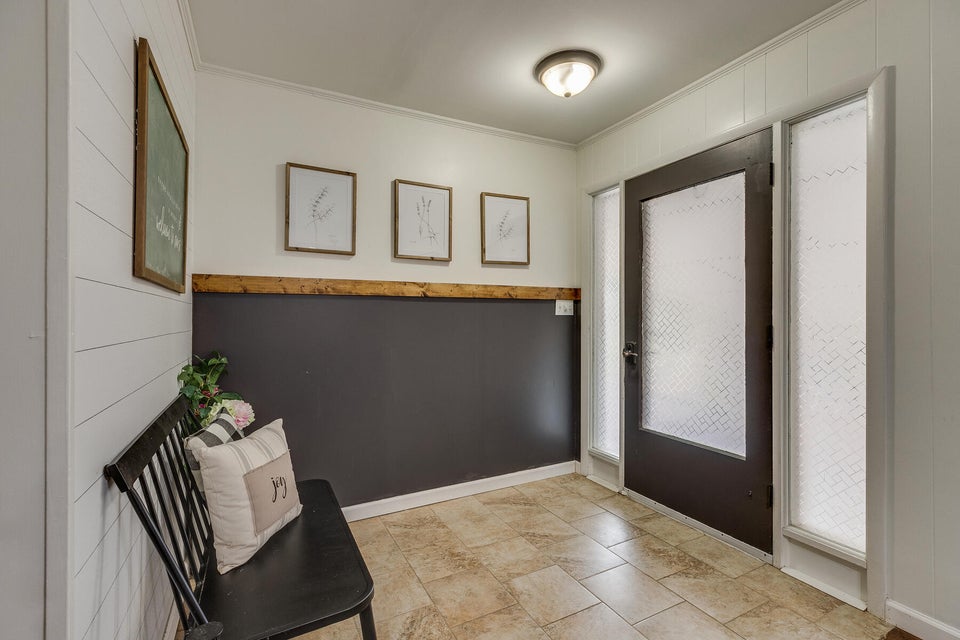 Photo #7: 228 Harris Street