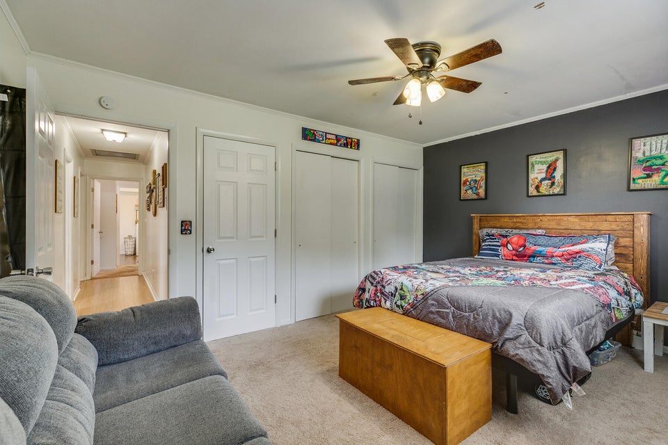 Photo #30: 228 Harris Street