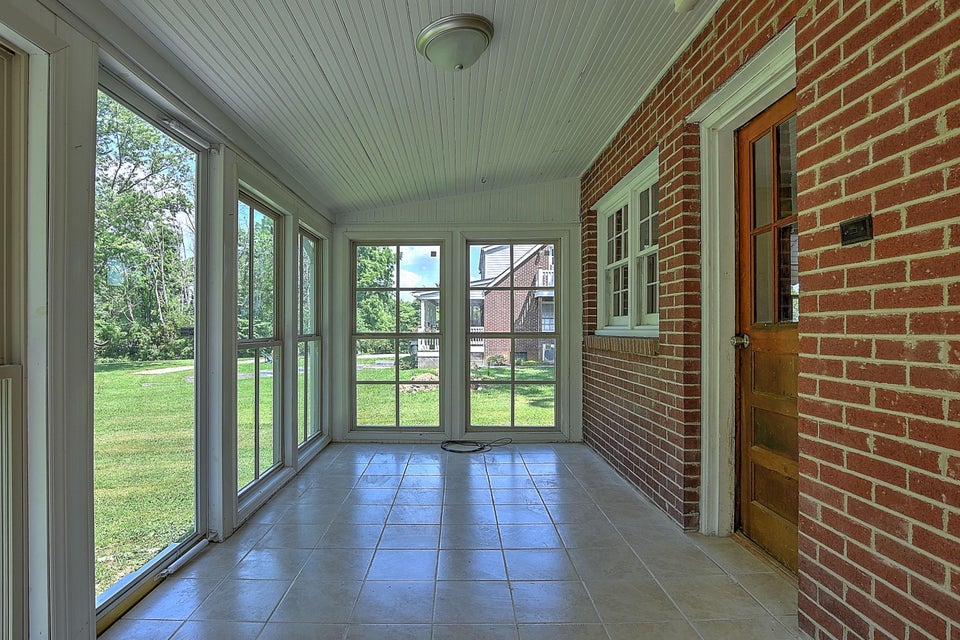 Photo #16: 401 Hillcrest Drive