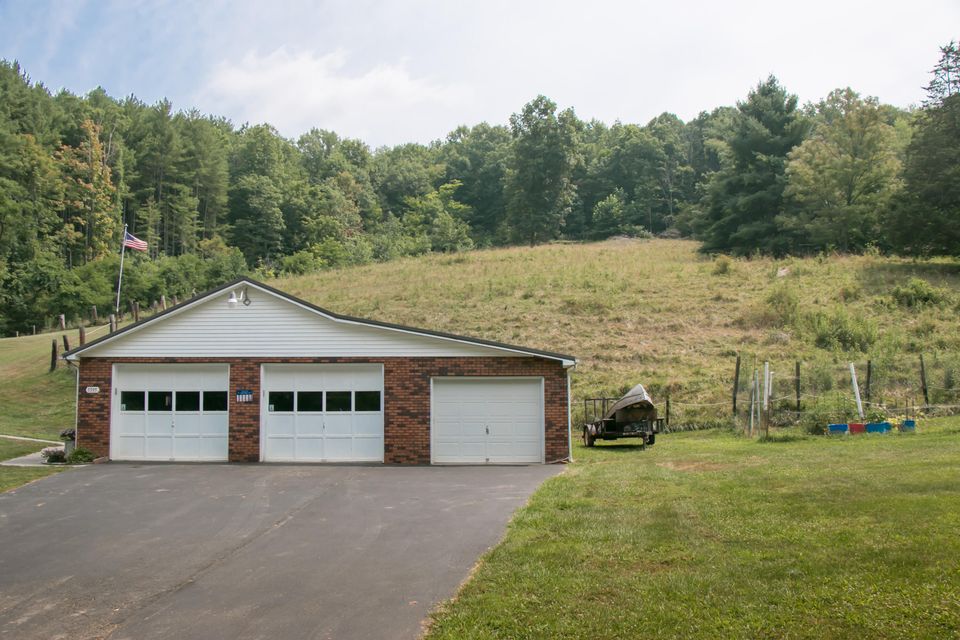 Photo #27: 5595 Dry Fork Road