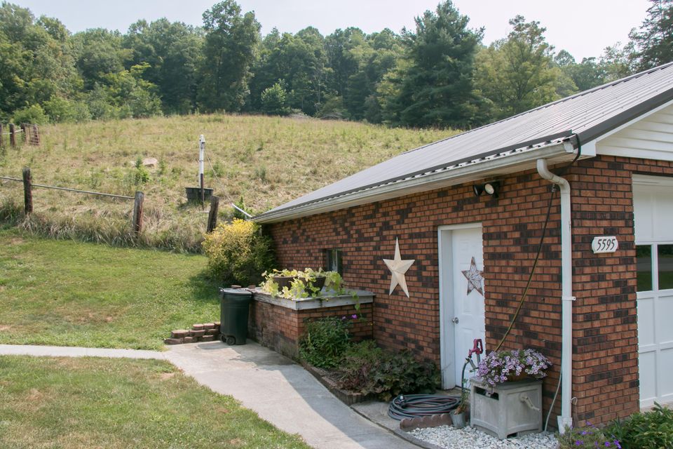 Photo #28: 5595 Dry Fork Road
