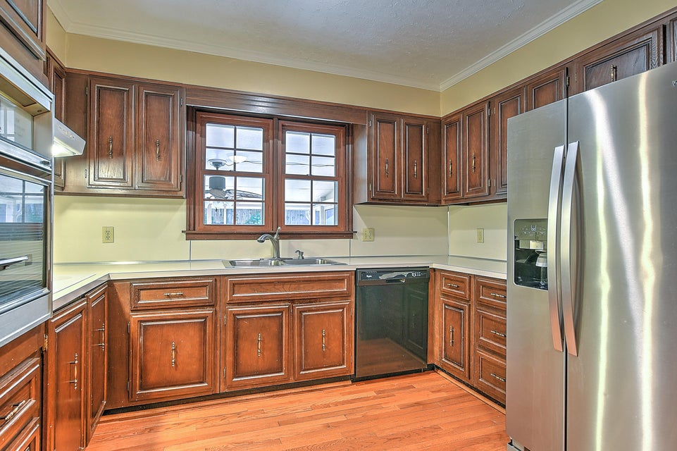 Photo #10: 300 Coralwood Drive