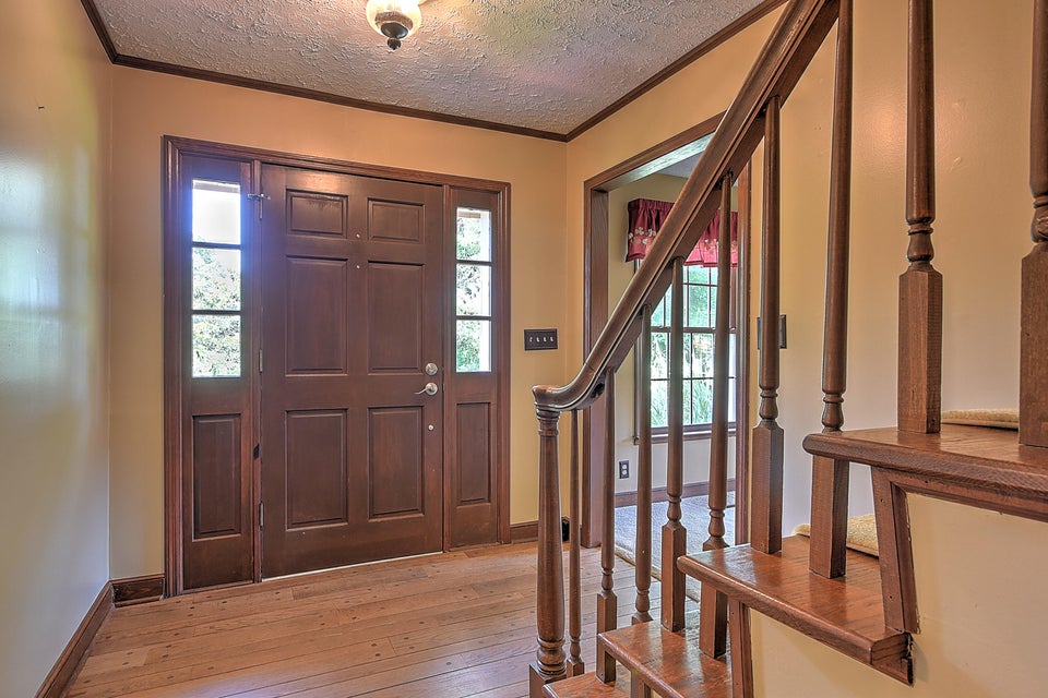 Photo #17: 300 Coralwood Drive