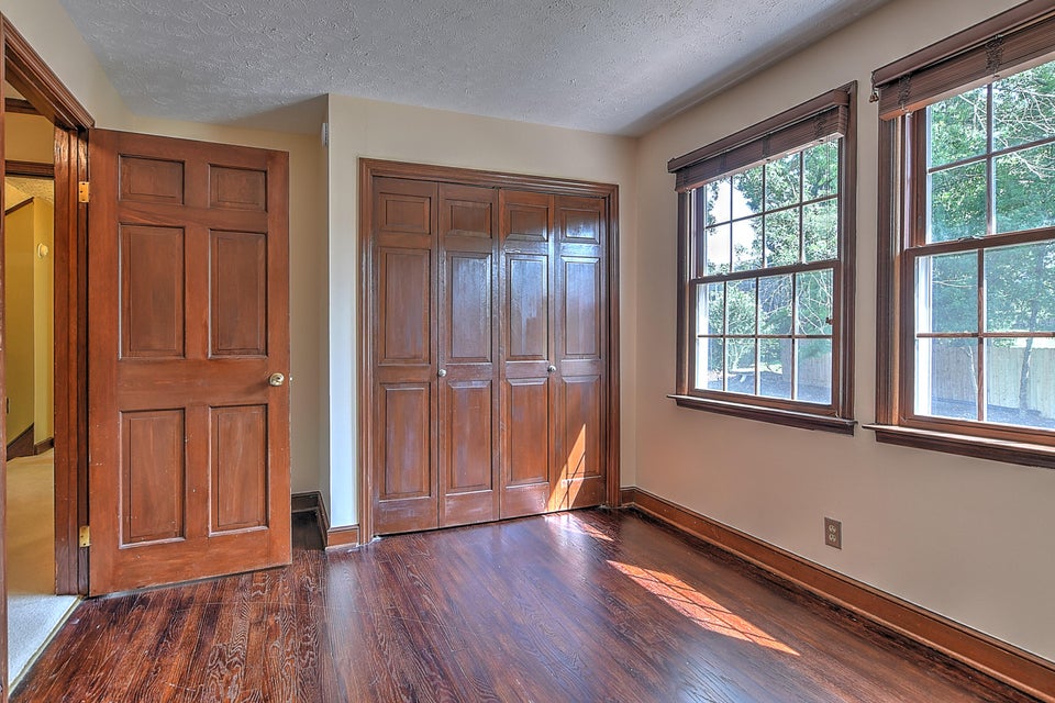 Photo #29: 300 Coralwood Drive