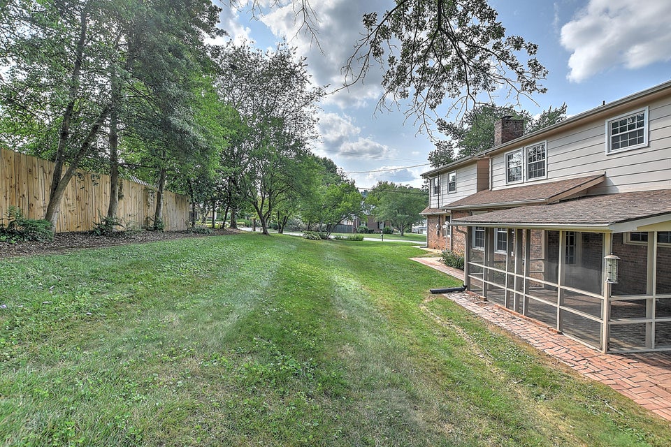 Photo #41: 300 Coralwood Drive