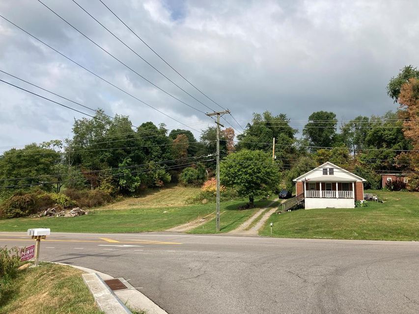 Photo #1: 13432 Glenbrook Avenue