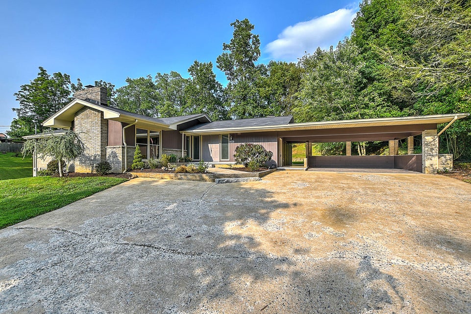 Photo #2: 109 Scott Lane