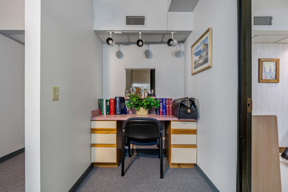 Photo #18: 1501 East Stone Drive Drive
