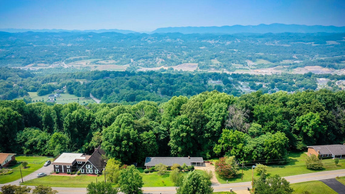 Photo #3: 4728 Edens View Road