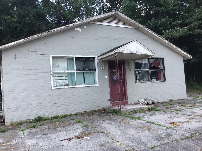 Photo #1: 562 Kingston Avenue