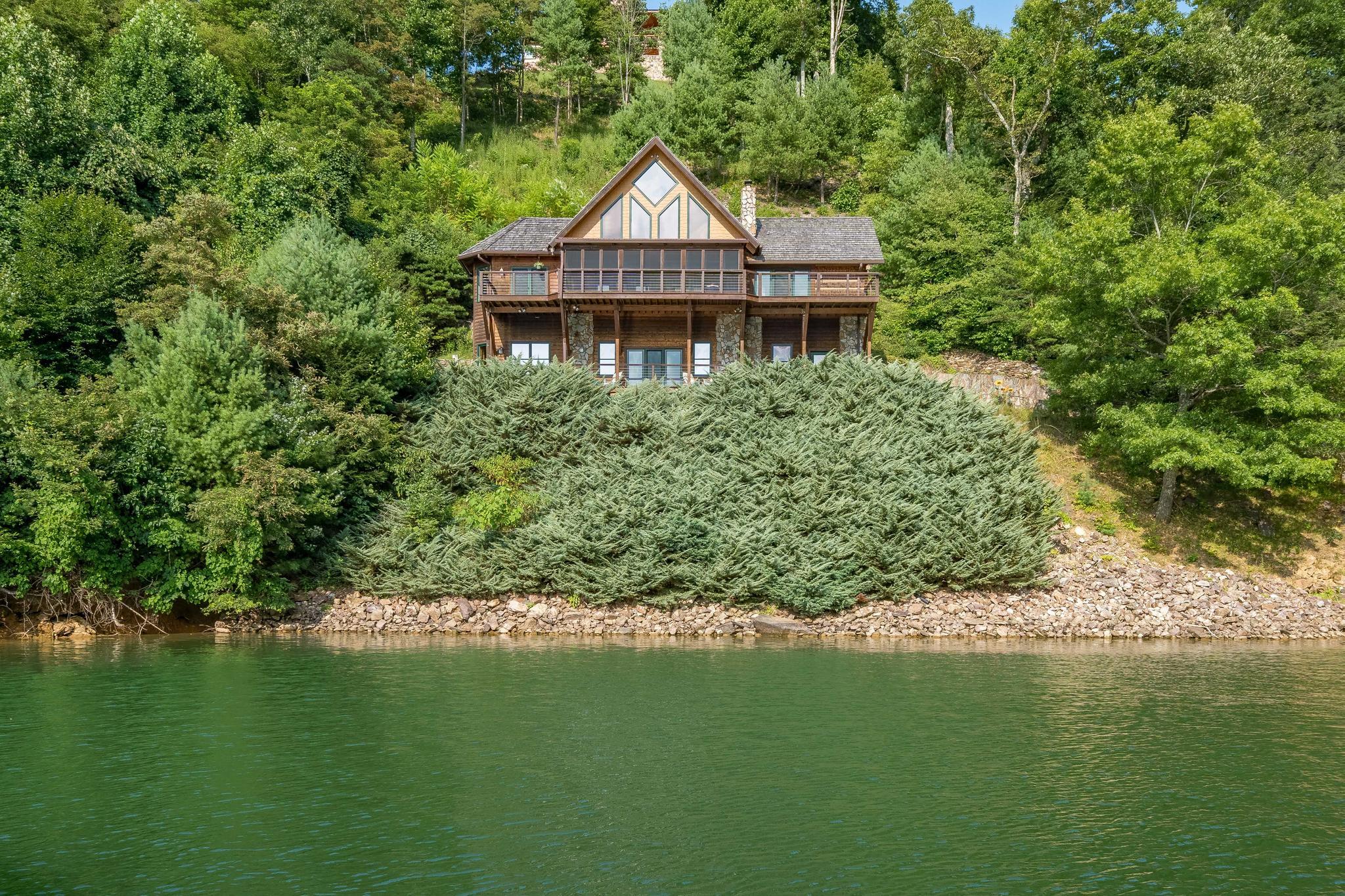Photo #1: 709 Coves Edge Drive