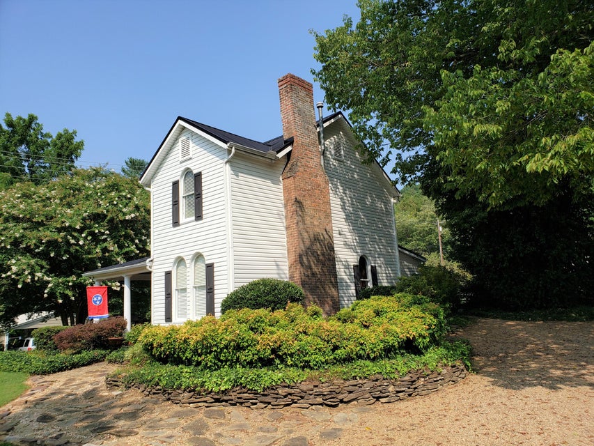 Photo #2: 1309 Main Street