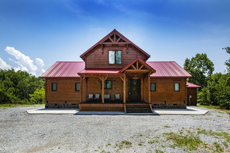 Photo #3: 1815 Ridgecrest Drive