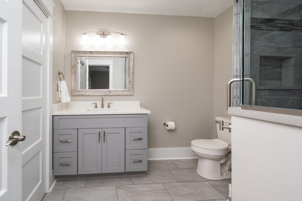 Photo #14: 3528 Crestwood Drive