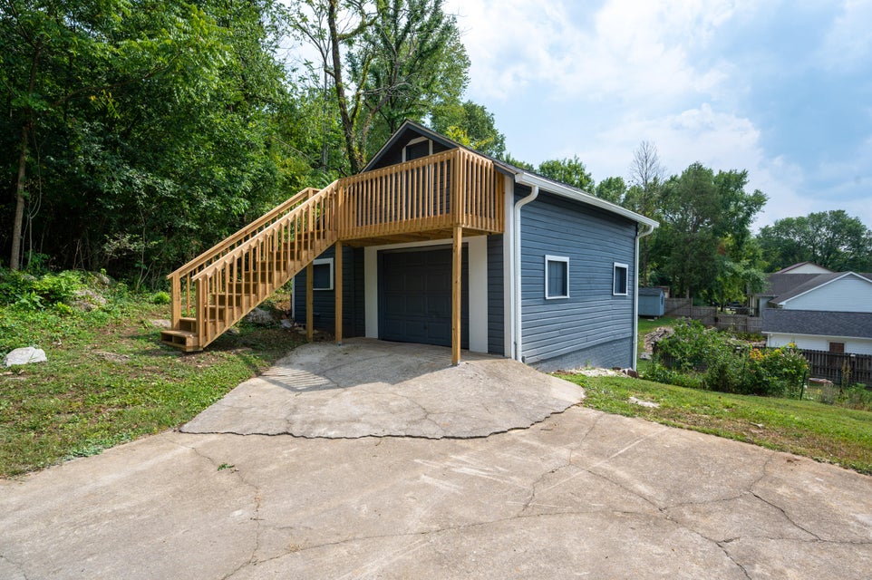 Photo #25: 3528 Crestwood Drive