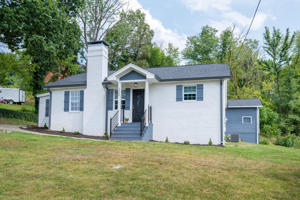 Photo #36: 3528 Crestwood Drive